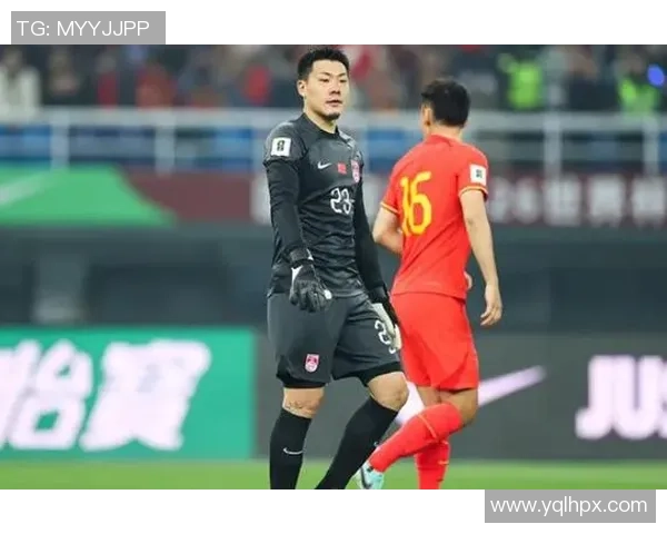 亚自由与罗萨里之战的战术较量与球队表现分析 亚自由与罗萨里之战的战术较量与球队表现分析