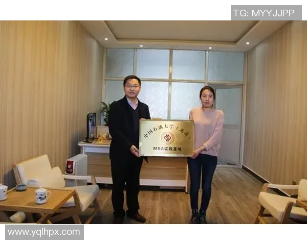 对话陈娜：探索她的网球生涯与未来发展之路MBA